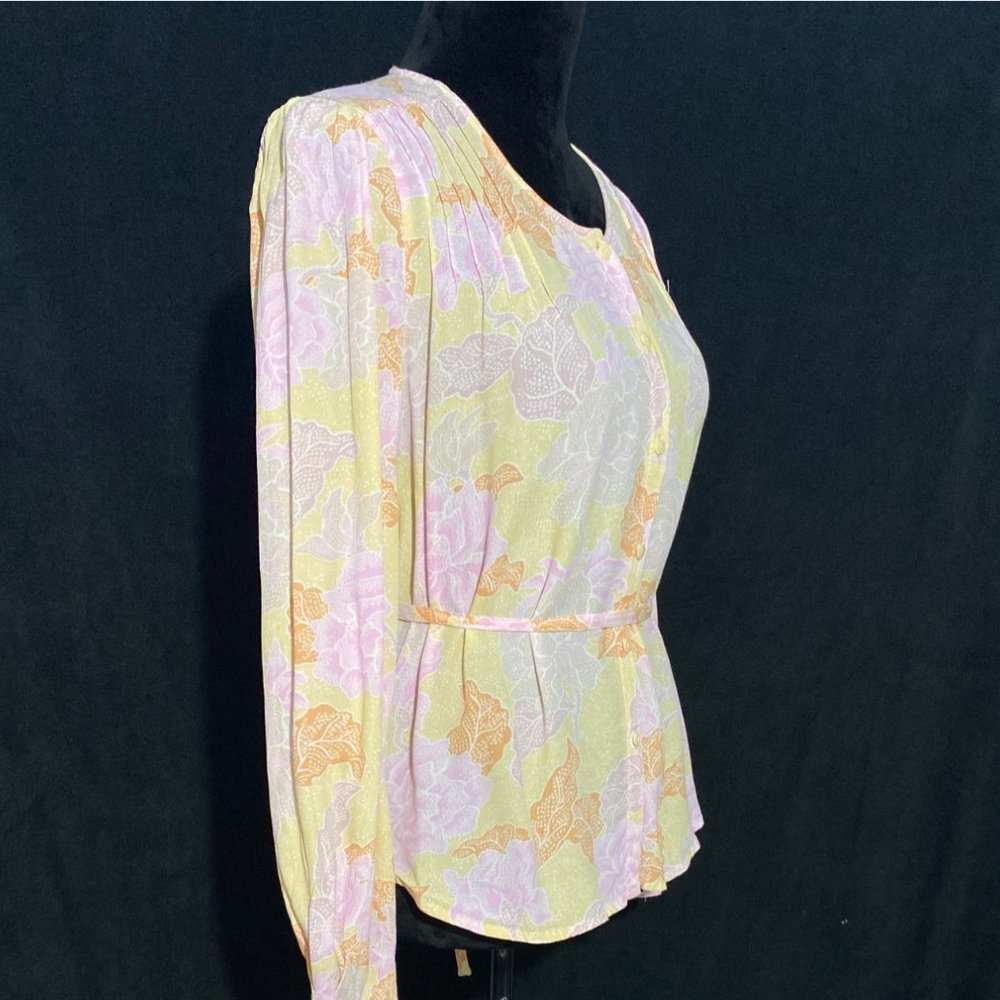 Amuse Society S Button Down Shirt‎ Blouse Viscose Pastel Pink Yellow Orange Belt - Picture 3 of 9